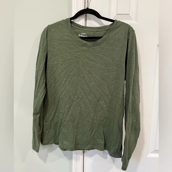 J. Crew Tops - Jcrew women’s large long sleeve green girlfriend t shirt crew neck cotton